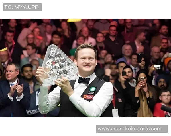 墨菲表现抢眼15投8中斩获21分7篮板6助攻三分球命中率高达433